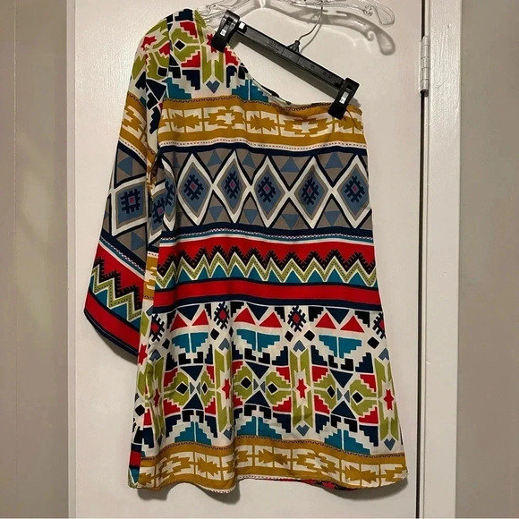 Karlie one shoulder Aztec mini dress size S - Picture 3 of 7